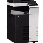Impressora Multifuncional Konica BizHub 308 Monocromática para impressão preto e branco em escritórios.