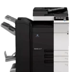 Multifuncional Colorida Konica C258 com painel touchscreen e atalhos personalizáveis