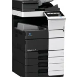 Konica C558 Colorida — Impressora com booklet e Impressão mini banner; dobra/grampeamento e formato longo