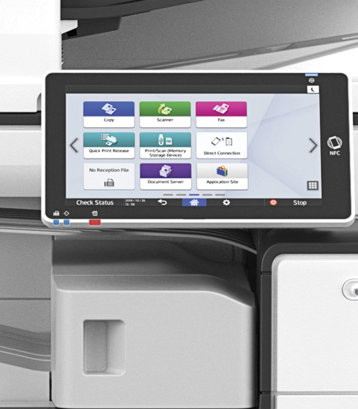 Ricoh C2500 para panfletos e materiais promocionais Impressora Ricoh IM C2500 para panfletos A3 e materiais promocionais coloridos